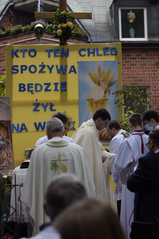 Boże Ciało w parafii św. Jadwigi na wrocławskim Kozanowie