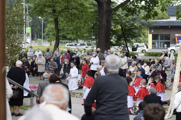 Boże Ciało w parafii św. Jadwigi na wrocławskim Kozanowie