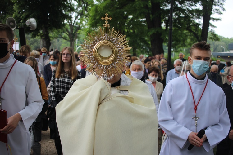 Boże Ciało w parafii św. Jadwigi na wrocławskim Kozanowie