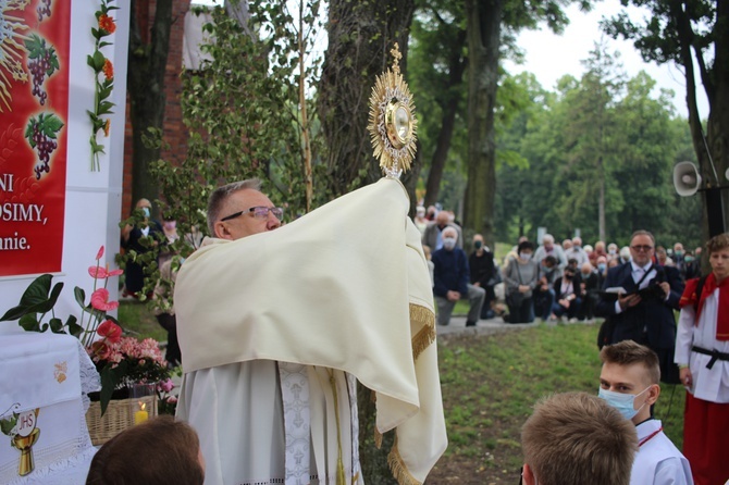 Boże Ciało w parafii św. Jadwigi na wrocławskim Kozanowie