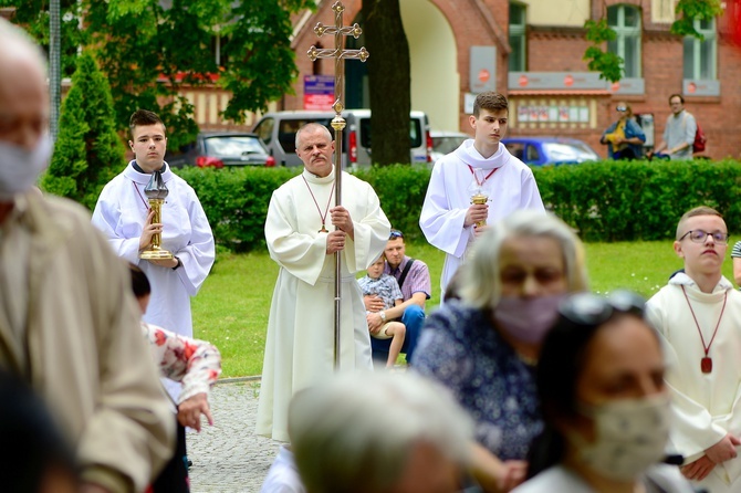 Olsztyn. Centralna procesja Bożego Ciała