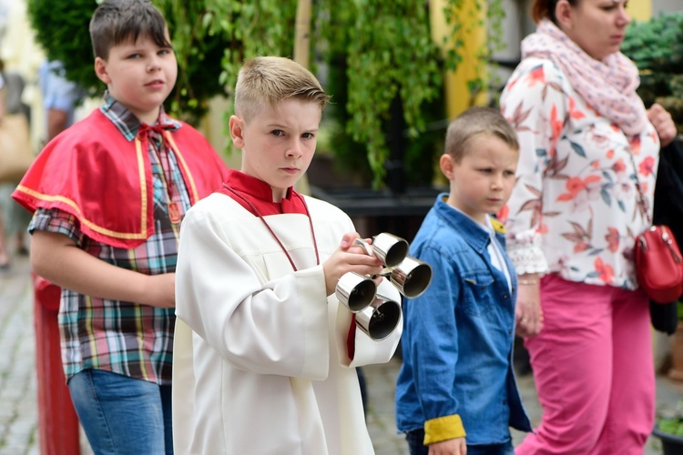 Olsztyn. Centralna procesja Bożego Ciała