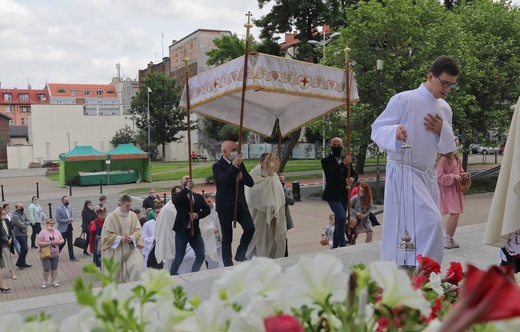 Uroczystości Bożego Ciała w katowickiej katedrze.