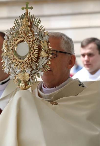 Uroczystości Bożego Ciała w katowickiej katedrze.