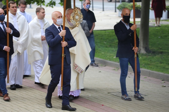 Uroczystości Bożego Ciała w katowickiej katedrze cz. 2