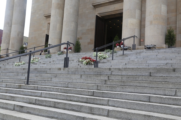 Uroczystości Bożego Ciała w katowickiej katedrze cz. 2