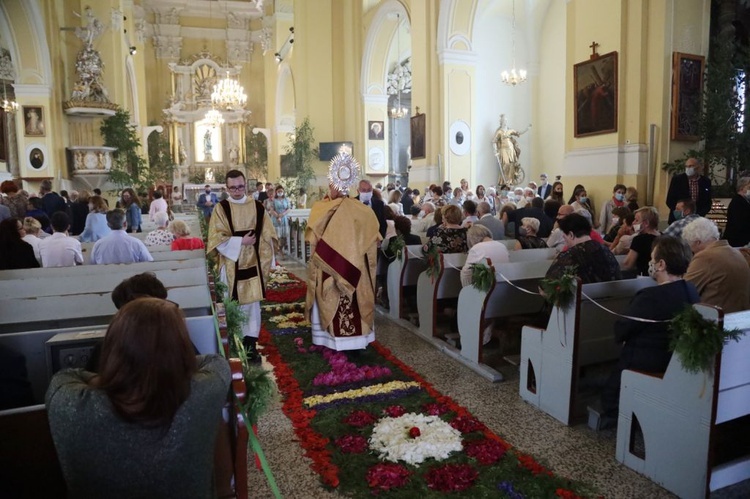 Boże Ciało w parafii pw. św. Mikołaja w Głogowie