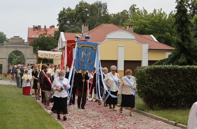 Boże Ciało w parafii pw. św. Mikołaja w Głogowie