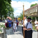 Tarnobrzeg. Procesja w parafii św. Marii Magdaleny