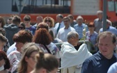 Tarnobrzeg. Procesja w parafii Matki Bożej Częstochowskiej