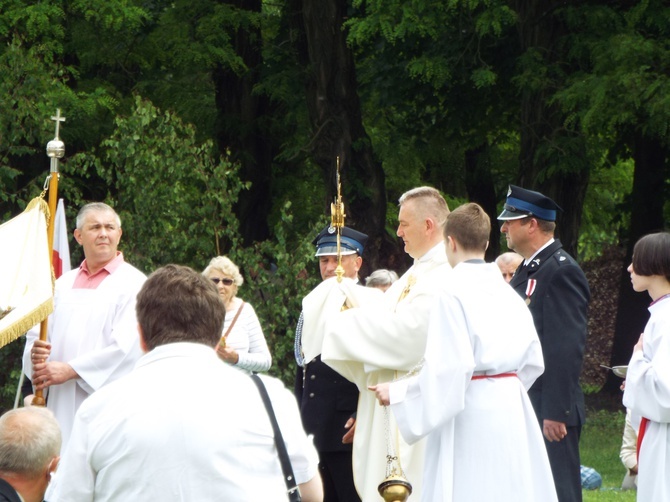 Uroczystość Bożego Ciała w Puszczy Mariańskiej