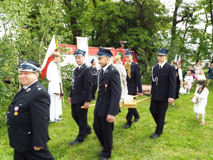 Uroczystość Bożego Ciała w Puszczy Mariańskiej