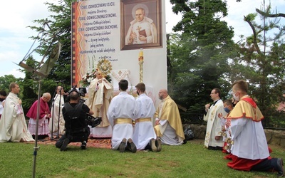 Boże Ciało u Lachów Podegrodzkich transmitowane na cały świat