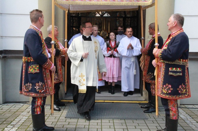 Procesja lachowska w Podegrodziu