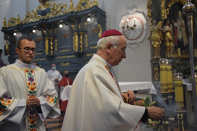 Boże Ciało w Łowiczu - Msza św. 