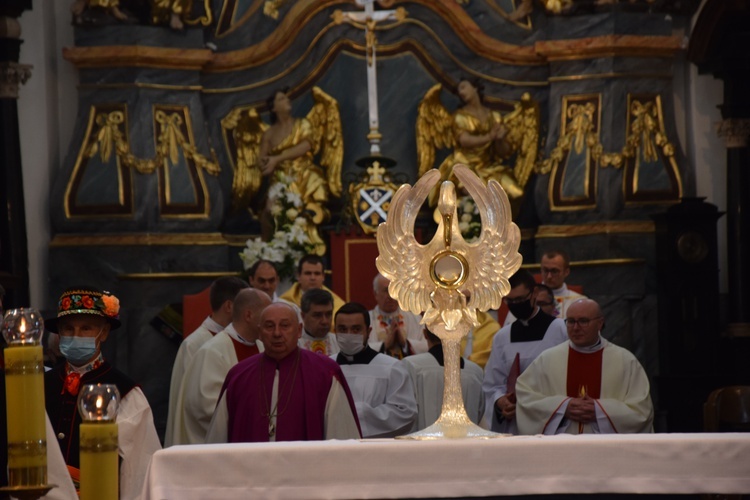 Boże Ciało w Łowiczu - Msza św. 