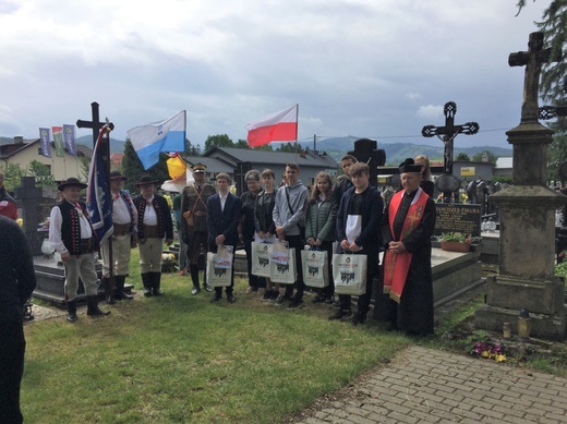 Szlakiem bohaterów w sutannach - 14. konkurs na Apel Poległych - 2020