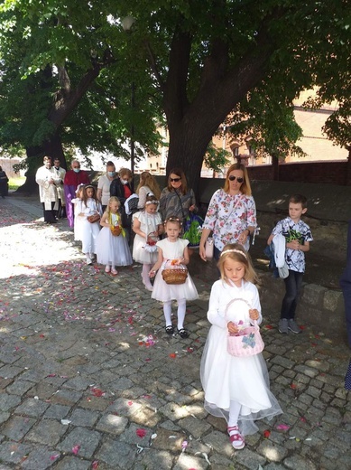 Strzegom. Parafia pw. Świętych Apostołów Piotra i Pawła