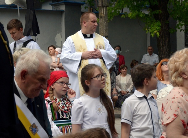 Procesja Bożego Ciała w opoczyńskiej parafii św. Bartłomieja