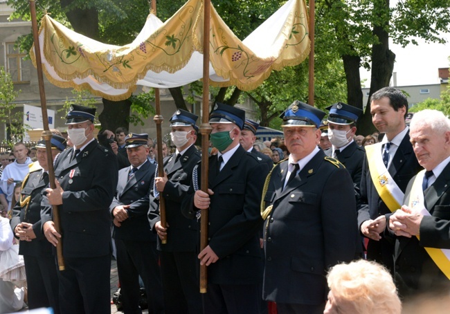 Procesja Bożego Ciała w opoczyńskiej parafii św. Bartłomieja