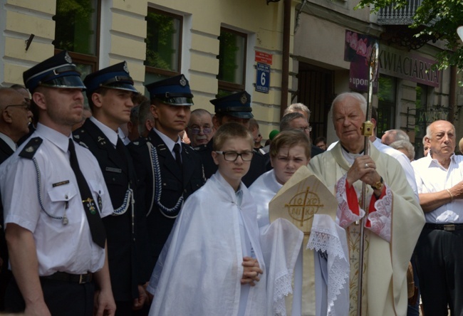 Procesja Bożego Ciała w opoczyńskiej parafii św. Bartłomieja