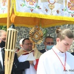 Strzegom. Parafia pw. Zbawiciela Świata i MB Szkaplerznej