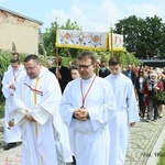 Strzegom. Parafia pw. Zbawiciela Świata i MB Szkaplerznej