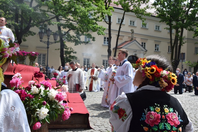 Boże Ciało w Łowiczu - procesja