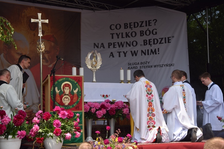 Boże Ciało w Łowiczu - procesja