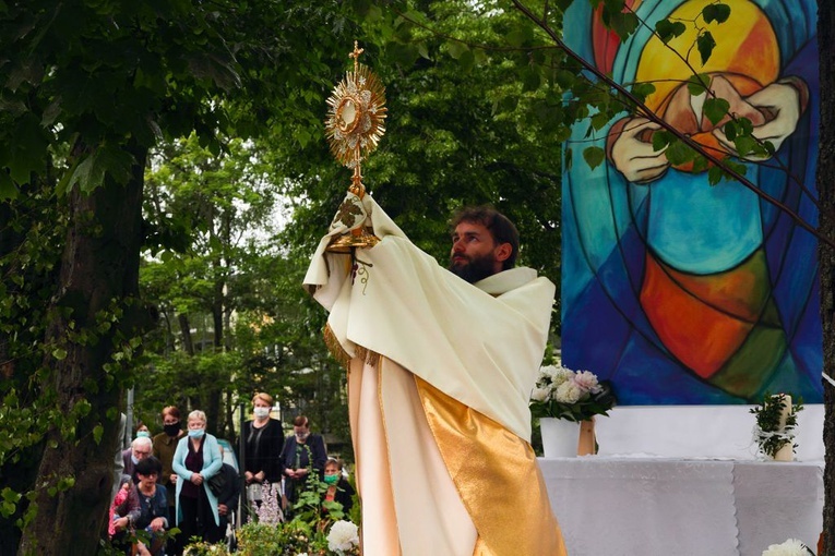 Boże Ciało w Zielonej Górze (parafia pw. św. Franciszka)