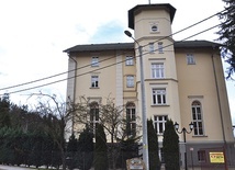 ◄	Sanatorium „Skowronek” będzie czekać na kuracjuszy od 5 lipca.