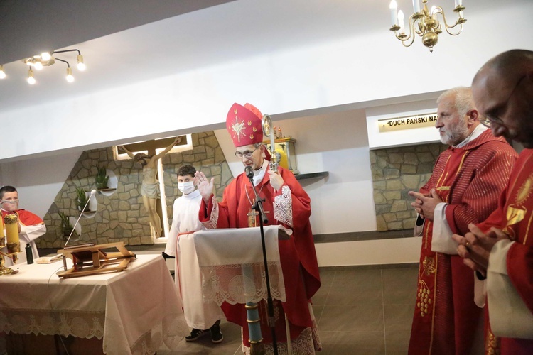 Kaplica przedpogrzebowa w Królowej Górnej