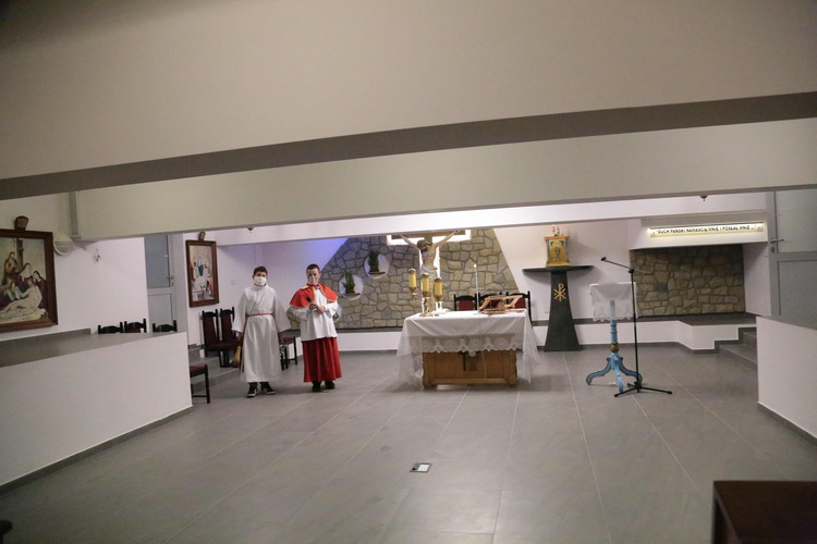 Kaplica przedpogrzebowa w Królowej Górnej