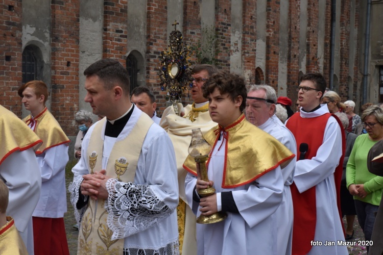 Boże Ciało w Żaganiu (parafia pw. Wniebowzięcia NMP)