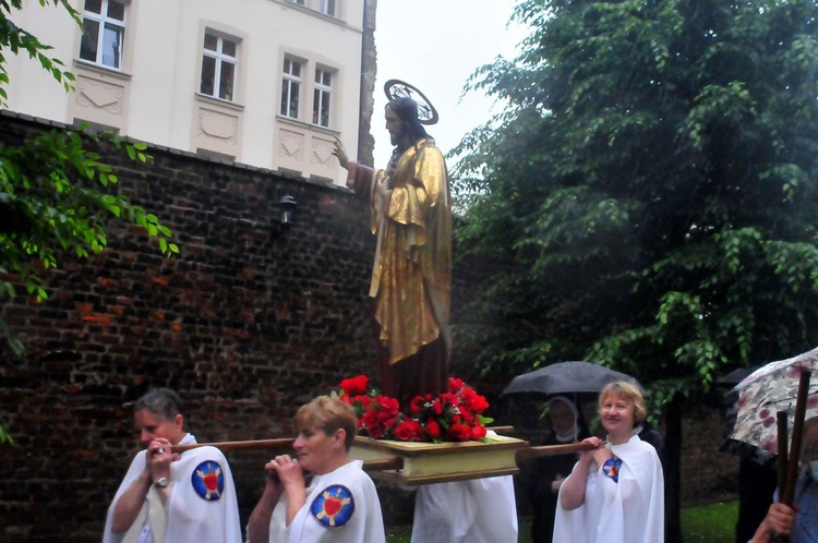 Uroczystość w parafii Bożego Ciała w Krakowie