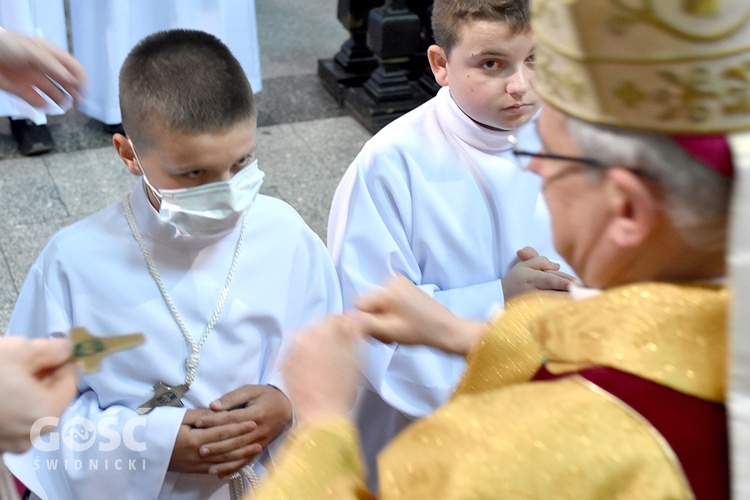 Promocja nowych lektorów i ceremoniarzy w diecezji świdnickiej