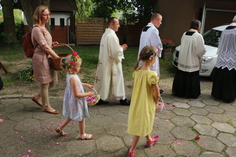 Odpust u św. Antoniego Husiatyńskiego w Obornikach Śląskich