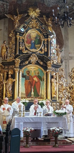 Pielgrzymka kapłanów do sanktuarium bł. Doroty w Mątowach Wielkich