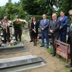 Hołd dla pierwszych więźniów z Auschwitz pochowanych we Wrocławiu