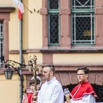 Poświęcenie figury Matki Bożej Fatimskiej na noworudzkim Rynku