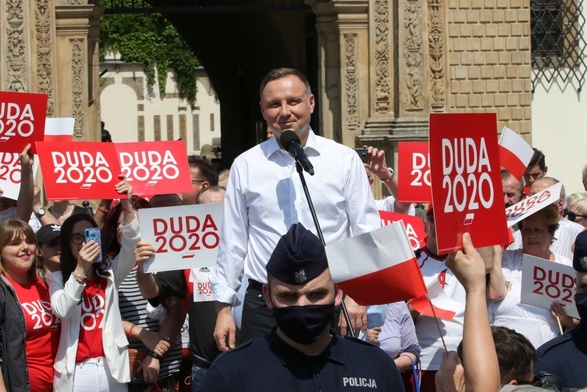 Prezydent Duda do zagranicznych redakcji: Wierzę w różnorodność i równość