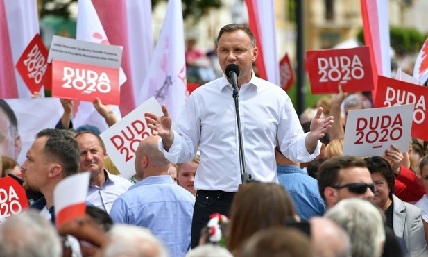 Prezydent: Przestrogi Jana Pawła II moją odpowiedzią dla wątpiących w sens "Karty rodziny"