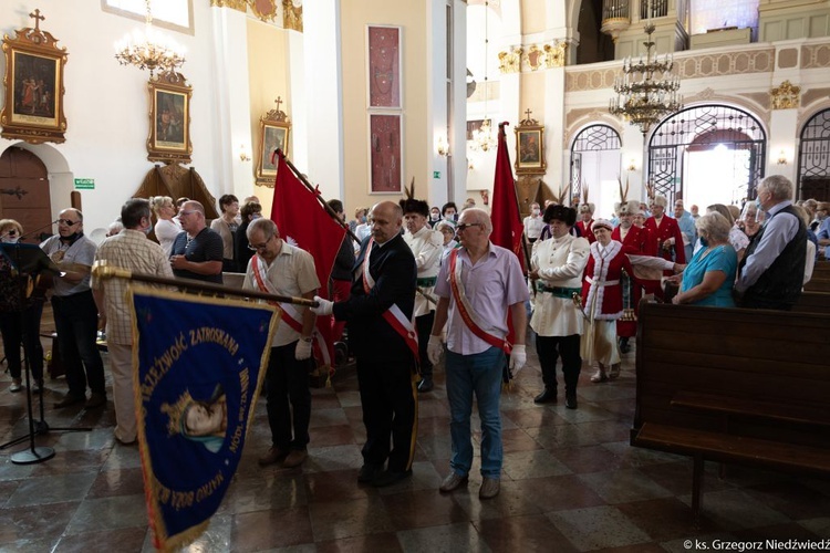 Msza św. odpustowa z udziałem apostolstwa trzeźwości w Rokitnie