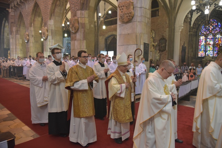 Błogosławieństwo nowych lektorów i ceremoniarzy