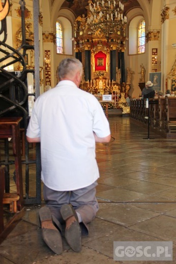 Rokitno. Pielgrzymka osób posługujących w kościołach - cz. I