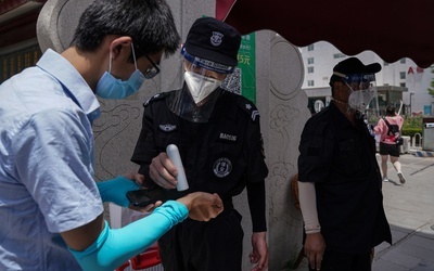 Chiny: Zamknięte kościoły w Pekinie po nowym wybuchu koronawirusa