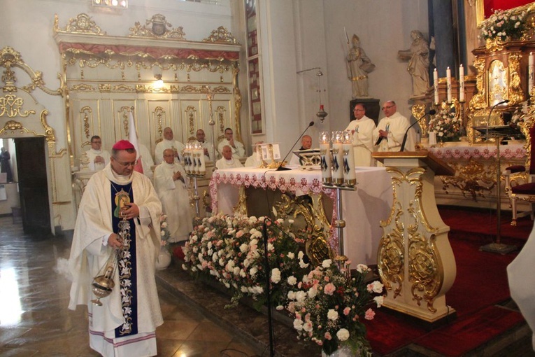 Pielgrzymka chorych i cierpiących oraz służby zdrowia do Rokitna