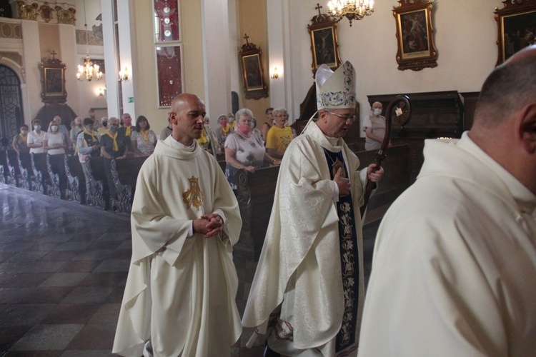 Pielgrzymka chorych i cierpiących oraz służby zdrowia do Rokitna