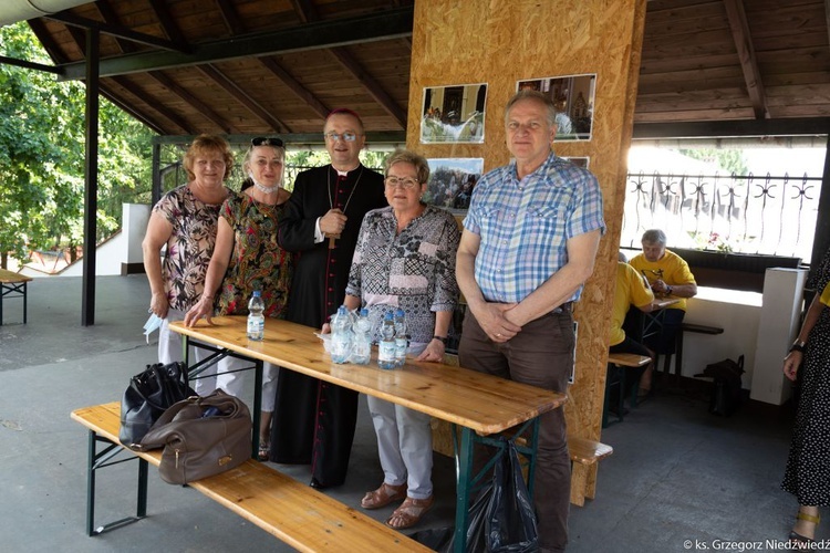 Pielgrzymka chorych i cierpiących oraz służby zdrowia do Rokitna