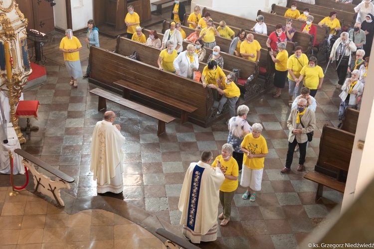 Pielgrzymka chorych i cierpiących oraz służby zdrowia do Rokitna